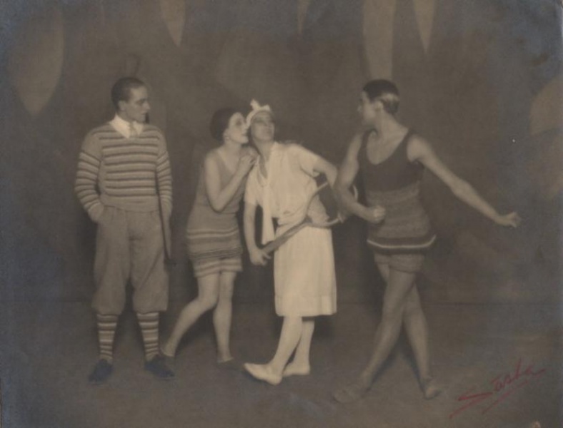 Файл:PhotoDebugg.jpg