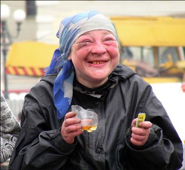 Файл:Бомжиха.jpg