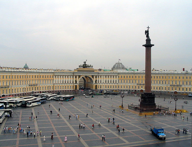 Файл:Hermitage from inside.jpg