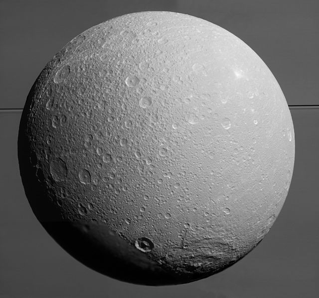 Файл:Dione full fram view.jpg