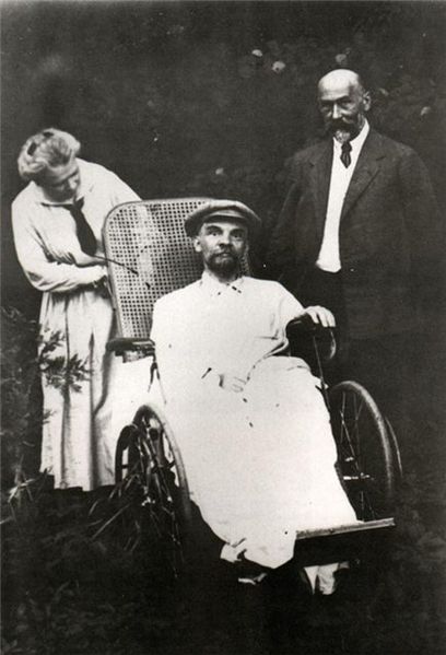 Файл:Lenin-last-photo.jpg