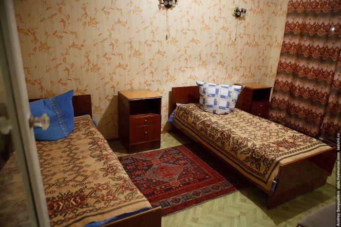 Файл:Sovhotel.jpg