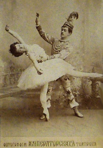 Файл:Preobrajnskaya&NLegat.jpg