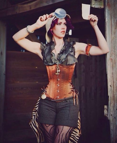 Файл:Steampunk girl-1.jpg