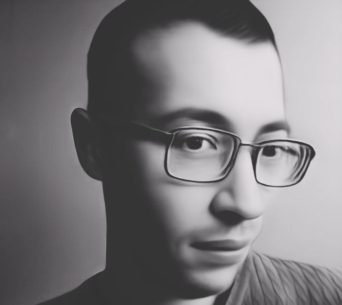 Файл:Bauyrzhanqarasaev.jpg