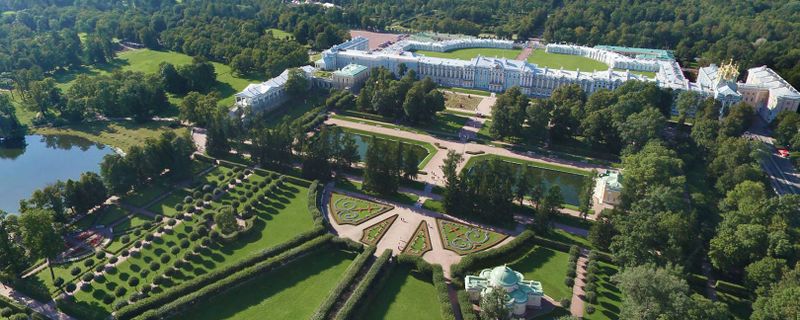 Файл:Catherine Park.jpg